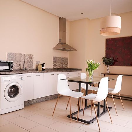 คิวแอนด์คิว คาเตรดราล สวีท Apartment เซบีญา ภายนอก รูปภาพ