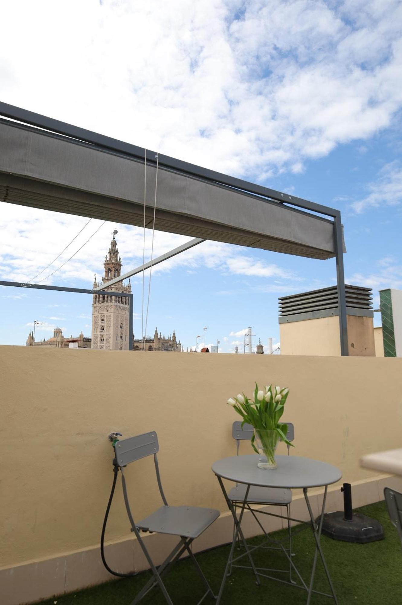 คิวแอนด์คิว คาเตรดราล สวีท Apartment เซบีญา ภายนอก รูปภาพ